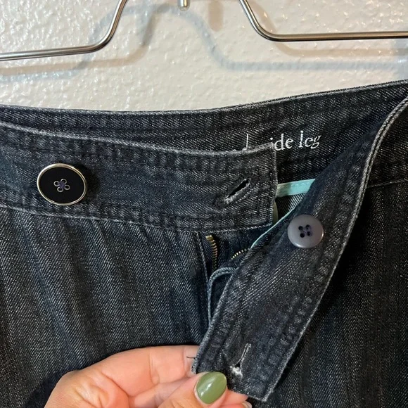 Academia Dark Gray Wide-Leg Jeans - Picture 3 of 6